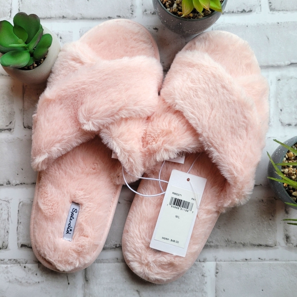 NWT! Splendid brand fuzzy slippers